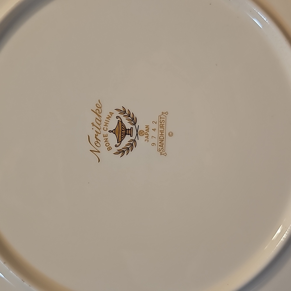 New Noritake Sandhurst 9742 Salad Plate - Picture 5 of 7